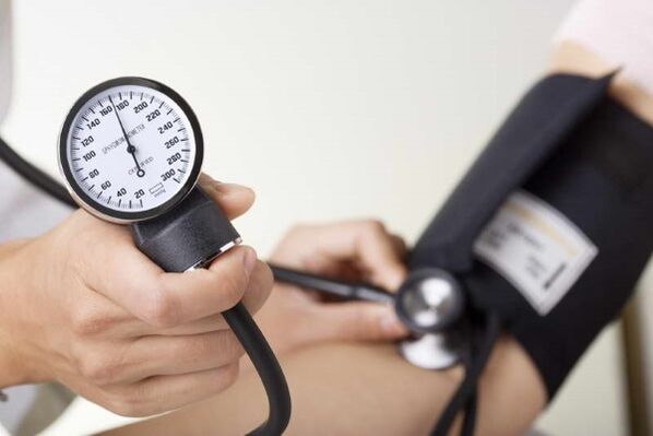 Il est interdit aux personnes souffrant d'hypertension artérielle de suivre le régime paresseux